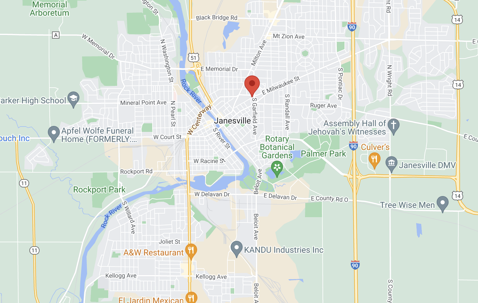 Aerial map of site in proximity to other attractions in town